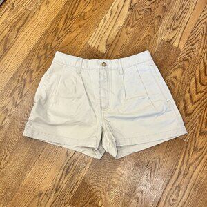 Aritzia chino shorts